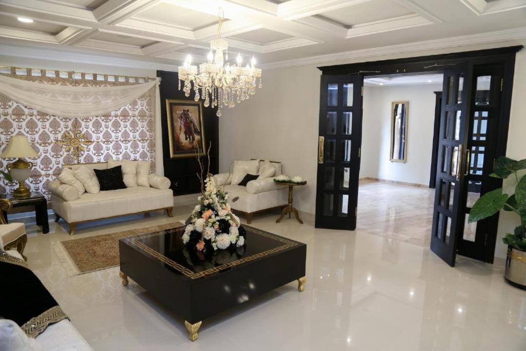 Grace Boutique Hotel Islamabad Exterior photo